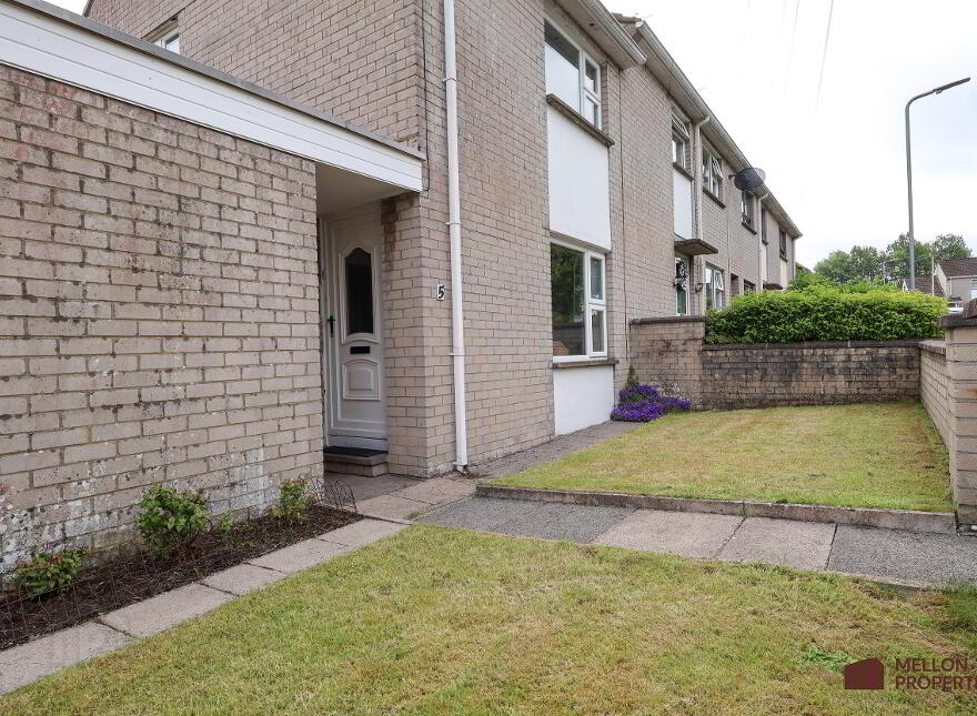 5 Gardenville Avenue, Omagh, BT79 7DB