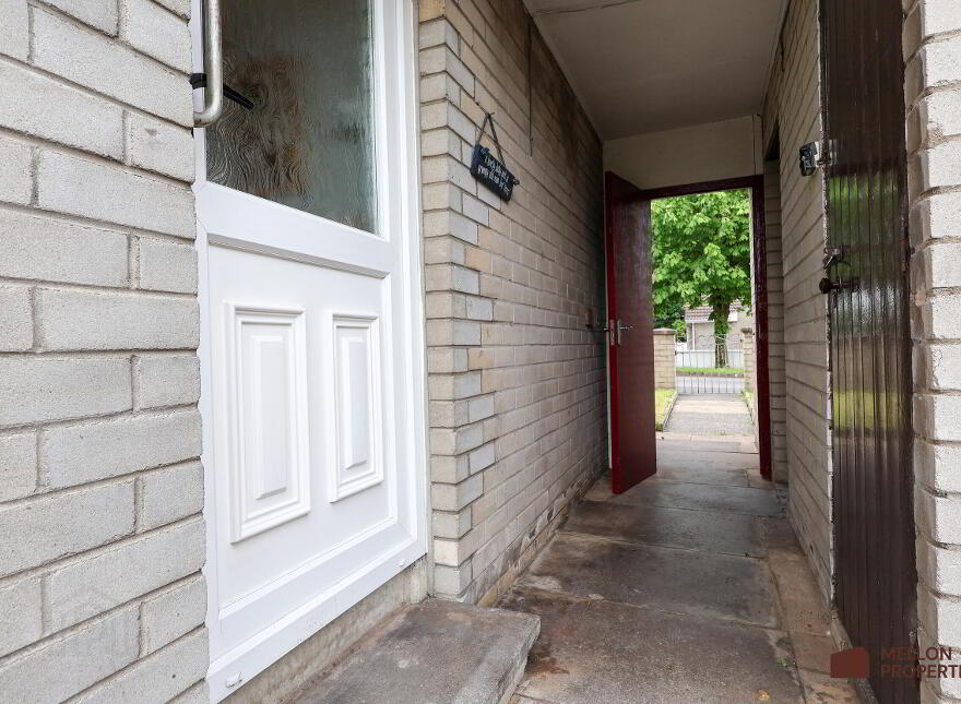 5 Gardenville Avenue, Omagh, BT79 7DB