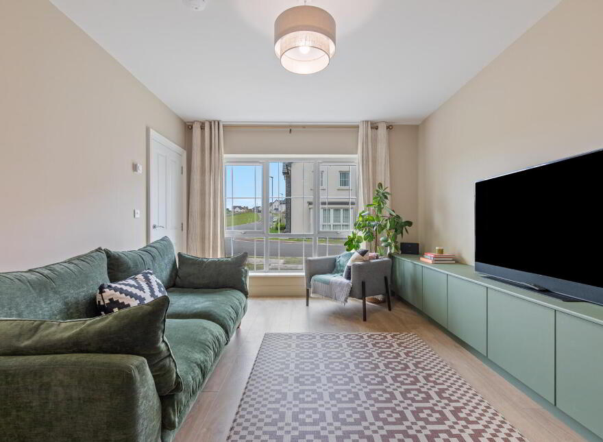 21 Millmount Quarry Avenue, Dundonald, Belfast, BT16 1BQ