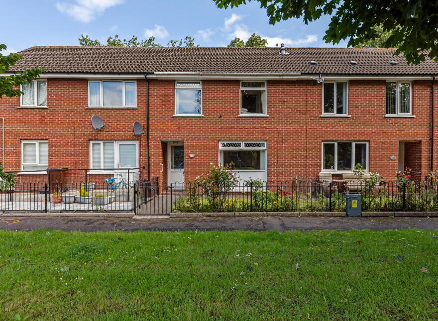 26 Inverwood Gardens, Belfast, BT4 1RG