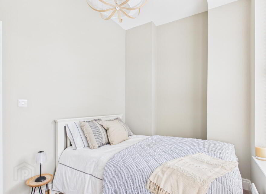 Apartment 1 114 Upper Newtownards Road, Belfast, BT4 3EN