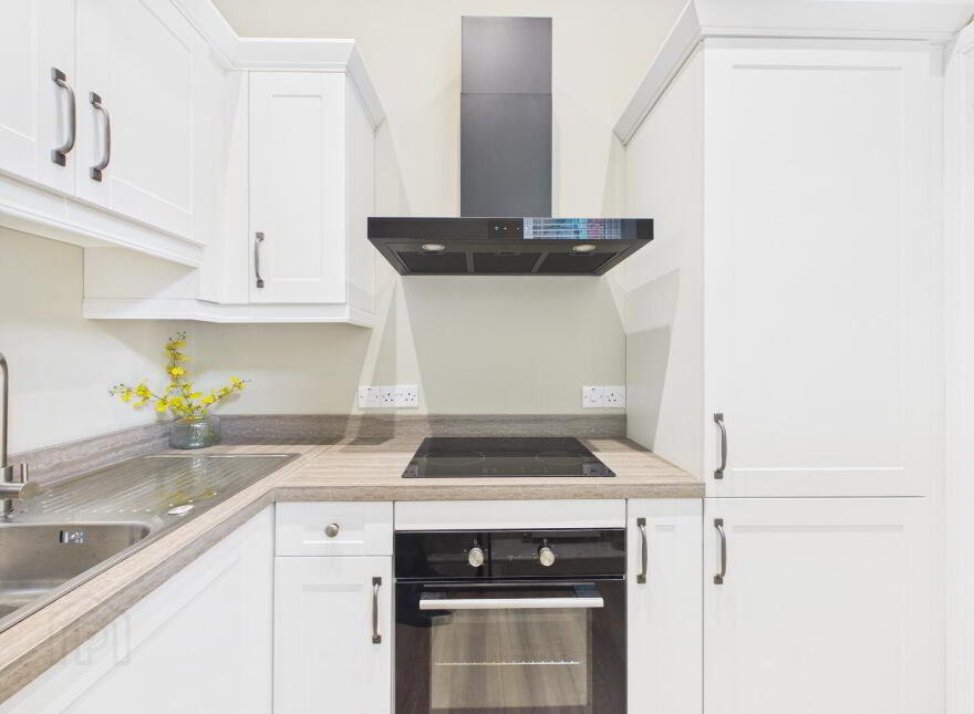 Apartment 1 114 Upper Newtownards Road, Belfast, BT4 3EN