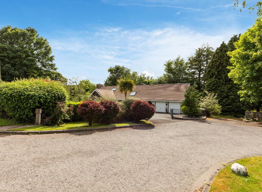 171 Ballylesson Road, Belfast, BT8 8JU