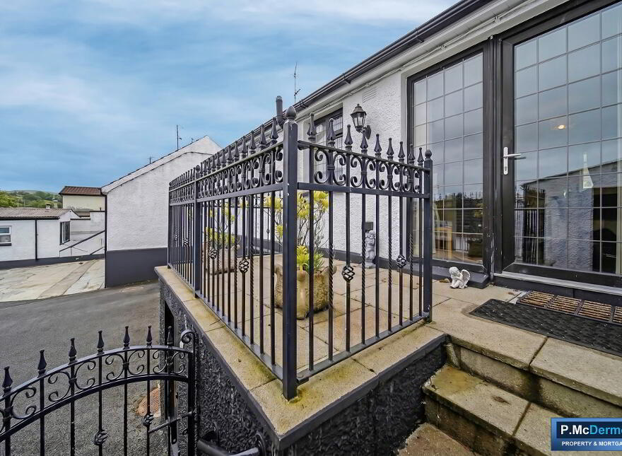 5 Learmount Drive, Park, BT47 4BB