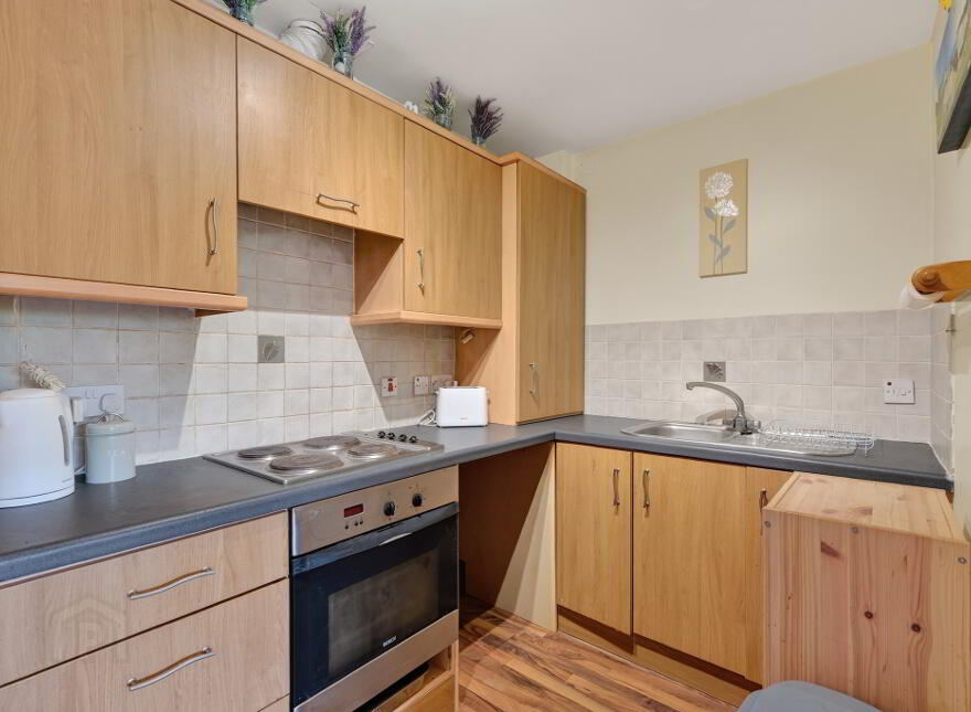7 Quay Gate, Belfast, BT1 9DA
