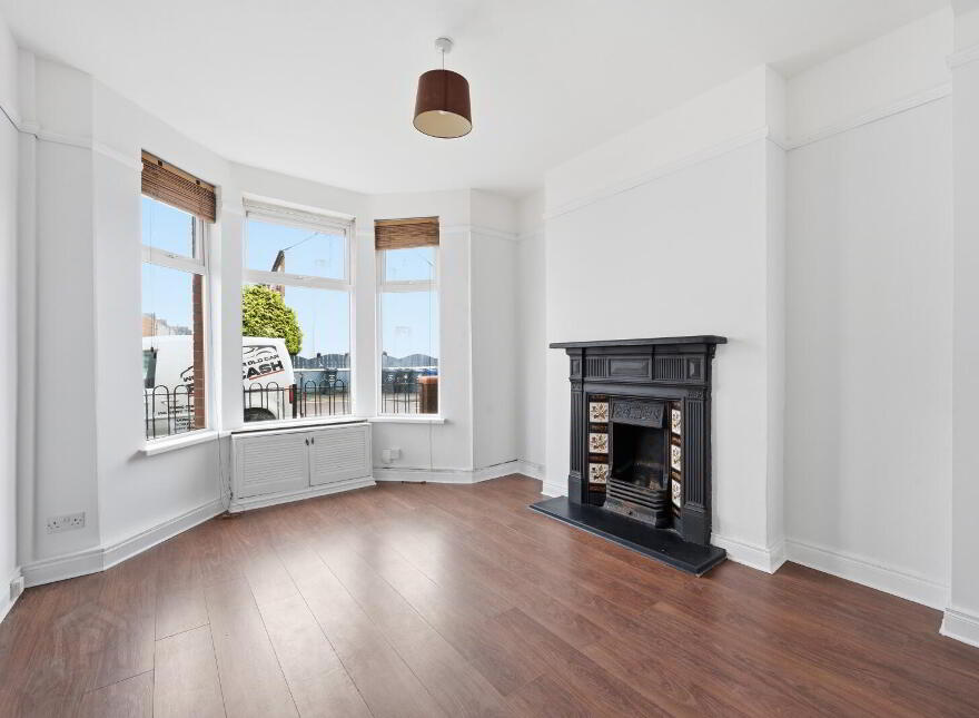 43 Woodcot Avenue, Belfast, BT5 5JB