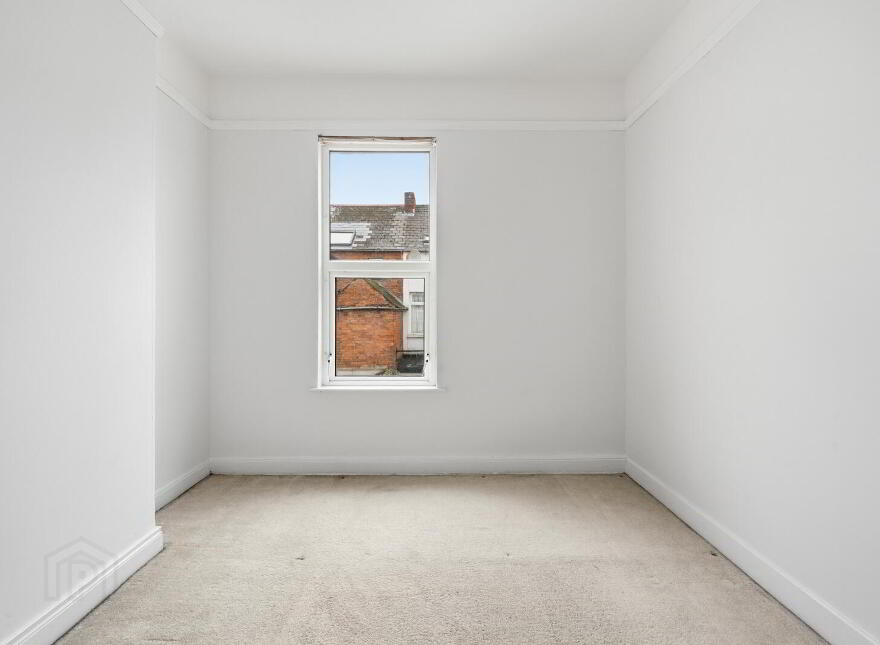 43 Woodcot Avenue, Belfast, BT5 5JB