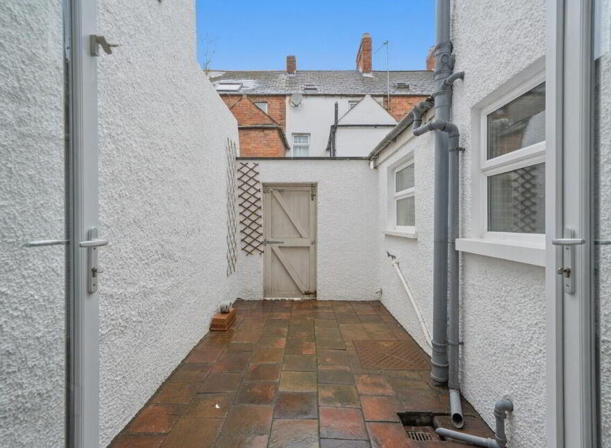 43 Woodcot Avenue, Belfast, BT5 5JB