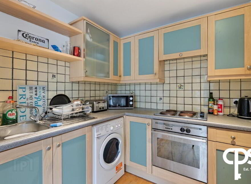 32B Ashley Avenue, Belfast, BT9 7BT