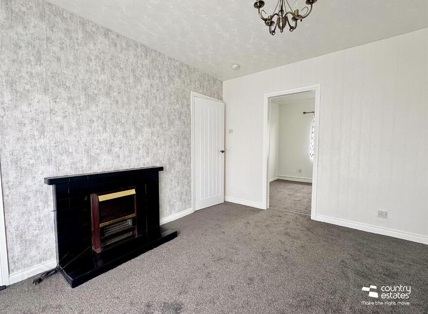 4 The Flats, Rashee Road, Ballyclare, BT39 9HR