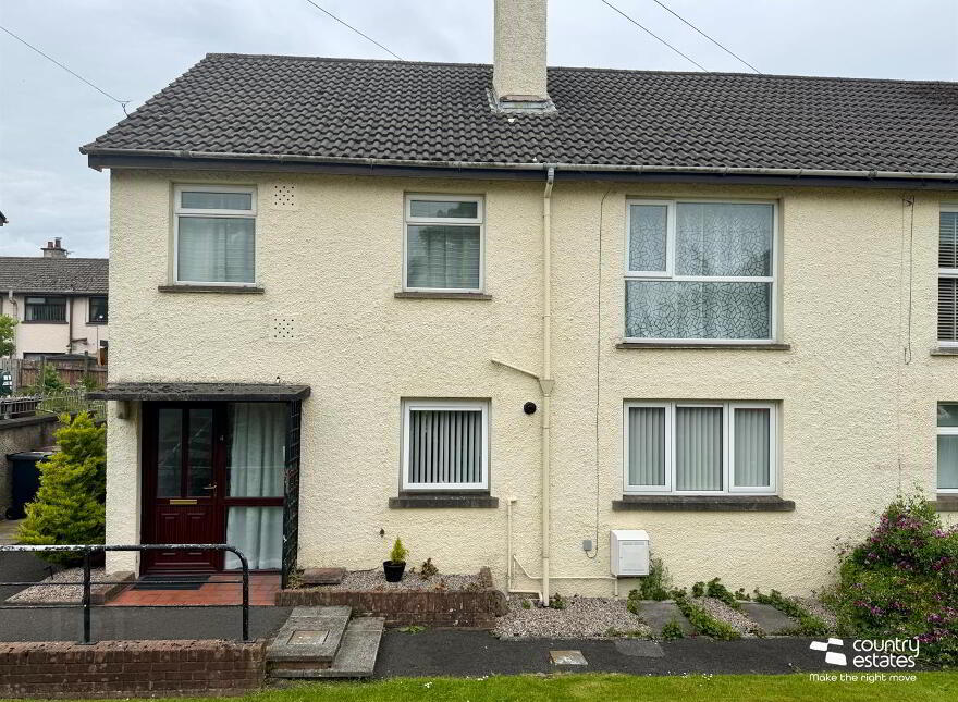 4 The Flats, Rashee Road, Ballyclare, BT39 9HR