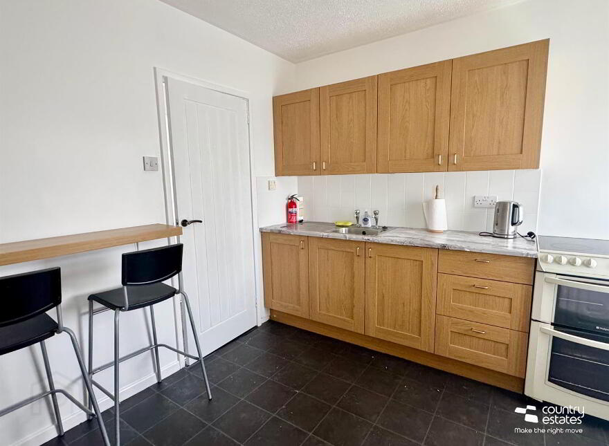 4 The Flats, Rashee Road, Ballyclare, BT39 9HR
