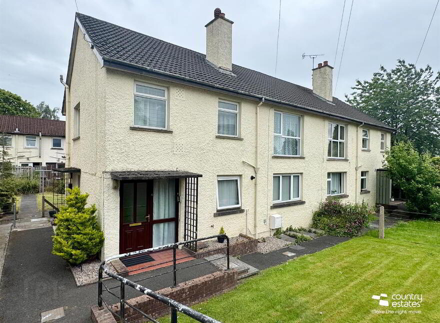 4 The Flats, Rashee Road, Ballyclare, BT39 9HR