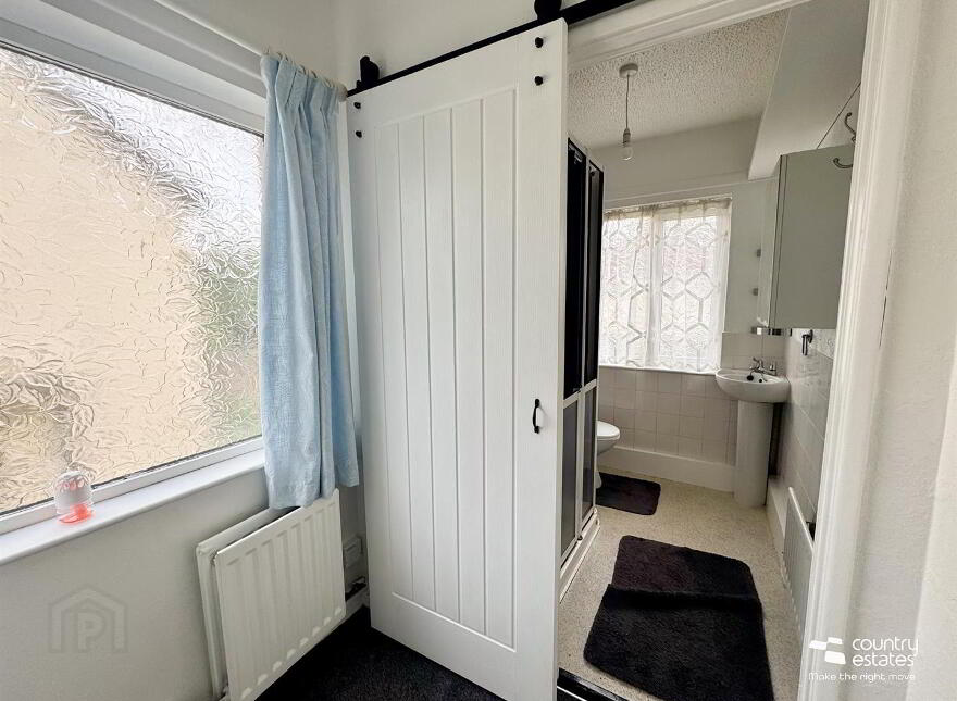 4 The Flats, Rashee Road, Ballyclare, BT39 9HR