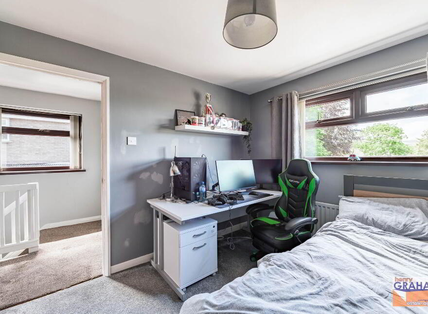 4 Oakridge Avenue, Belsize Road, Lisburn, BT27 4NA