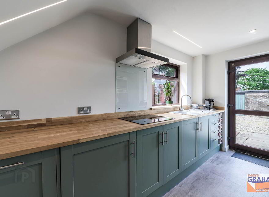 4 Oakridge Avenue, Belsize Road, Lisburn, BT27 4NA