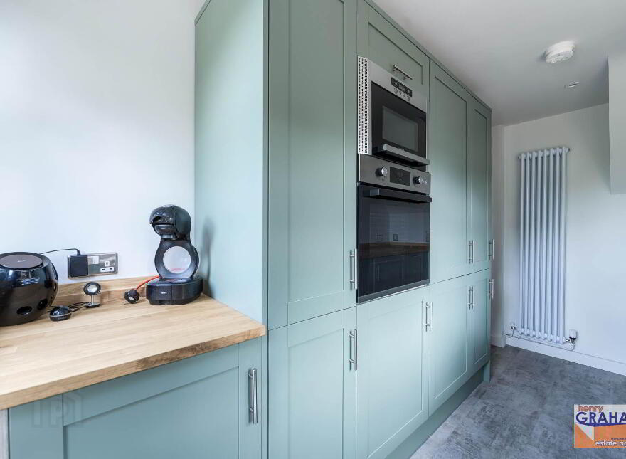 4 Oakridge Avenue, Belsize Road, Lisburn, BT27 4NA