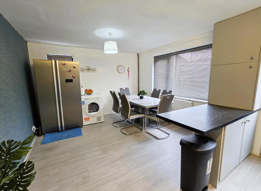 47 Erinvale Drive, Finaghy, Belfast, BT10 0GF