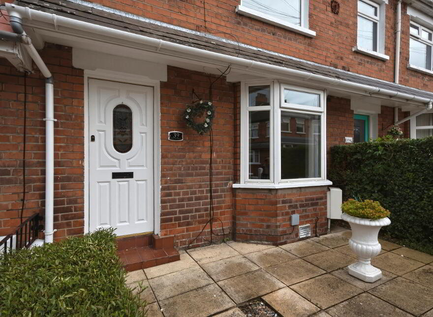 39 Devon Parade, Belfast, BT4 1LT