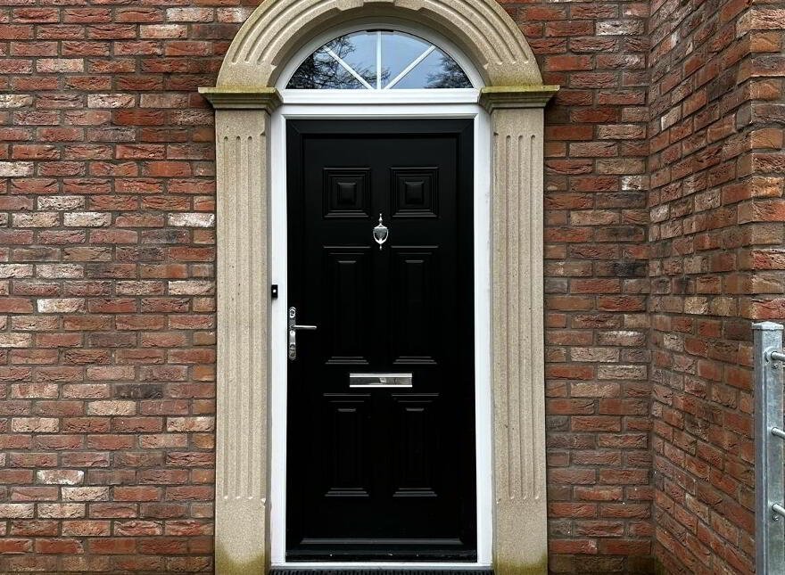 1B Castle Glen Avenue, Dungannon, BT71 6YF