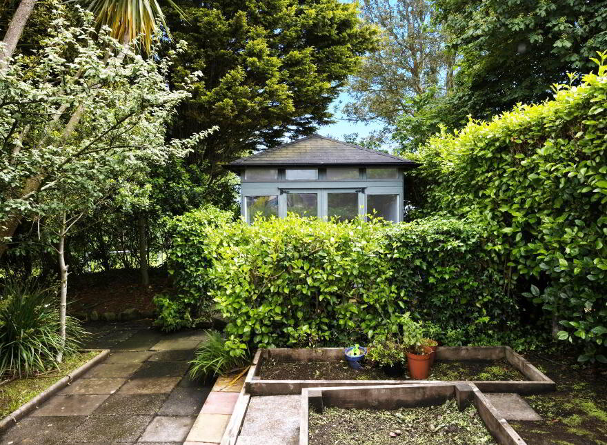 'Golden Yews', 2 Westmount Park, Newtownards, BT23 4BP