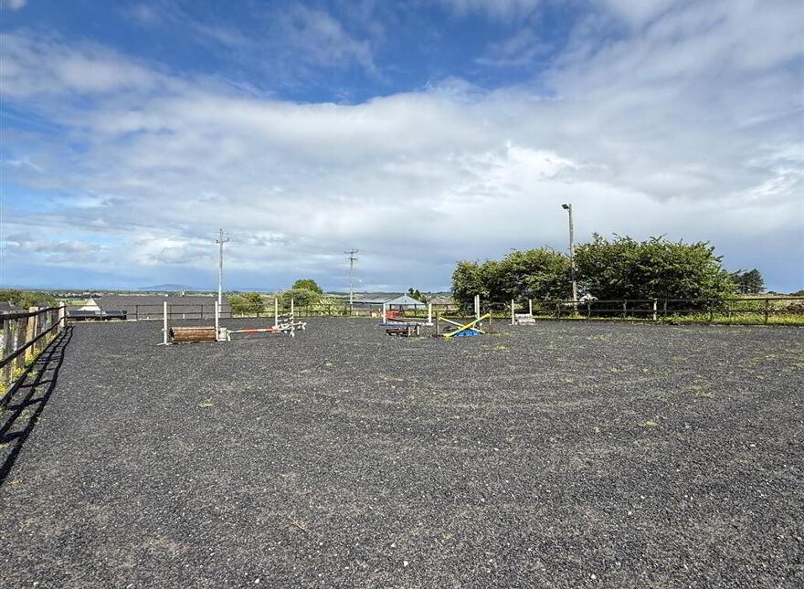 Currinah, Carracastle, Ballaghaderreen, F45E403