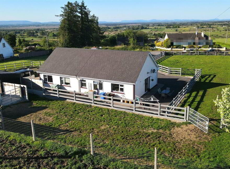 Currinah, Carracastle, Ballaghaderreen, F45E403