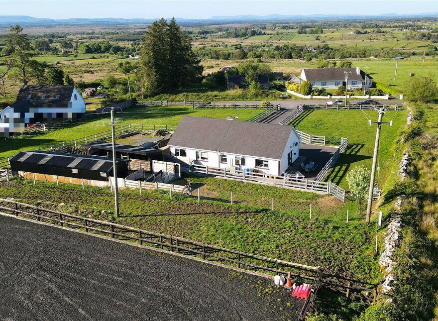 Currinah, Carracastle, Ballaghaderreen, F45E403