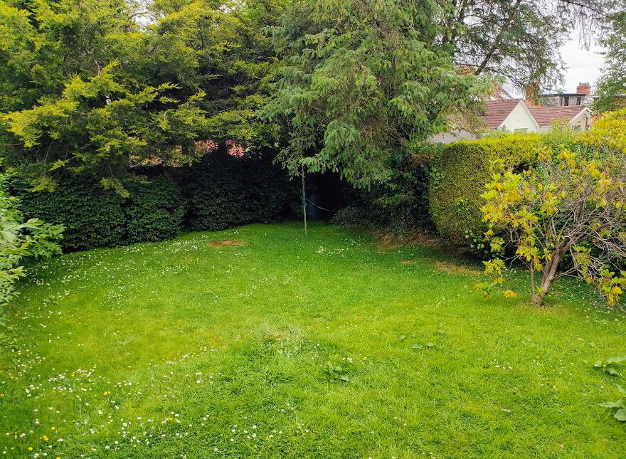 15 Everton Drive, Belfast, BT6 0LJ