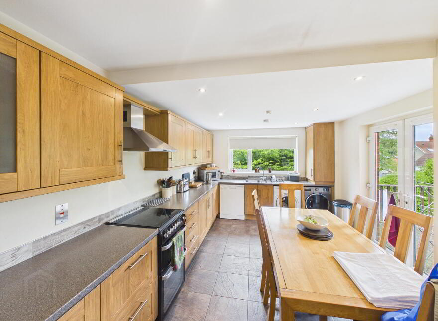 15 Everton Drive, Belfast, BT6 0LJ