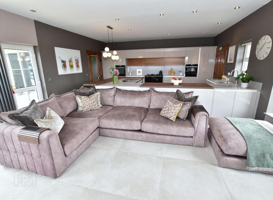 Stonebrooke Cottage, 33C Ballygelagh Road, Kircubbin, BT22 1JG