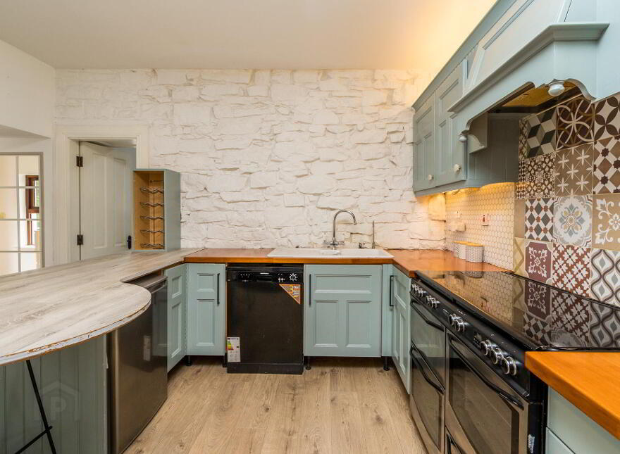 Lisnanarriagh, Ballyleague, Ballyleague, F42RR02