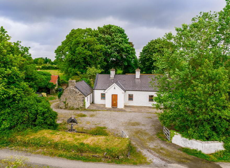 Lisnanarriagh, Ballyleague, Ballyleague, F42RR02