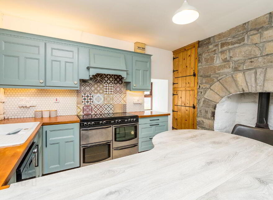Limestone Cottage, Lisnanarriagh, Ballyleague, Ballyleague, F42RR02