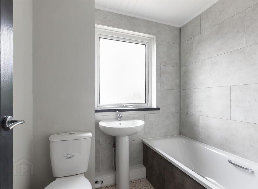 14 Glenvarna Square, Newtownabbey, BT36 5JG