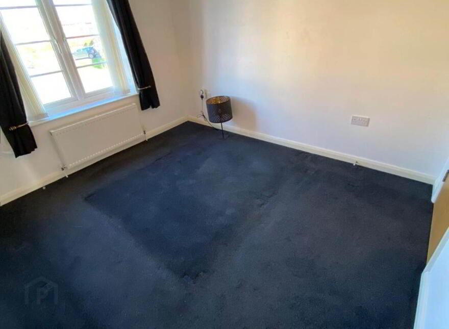10 Eaton Court, Dunmurry, Belfast, BT17 9FT