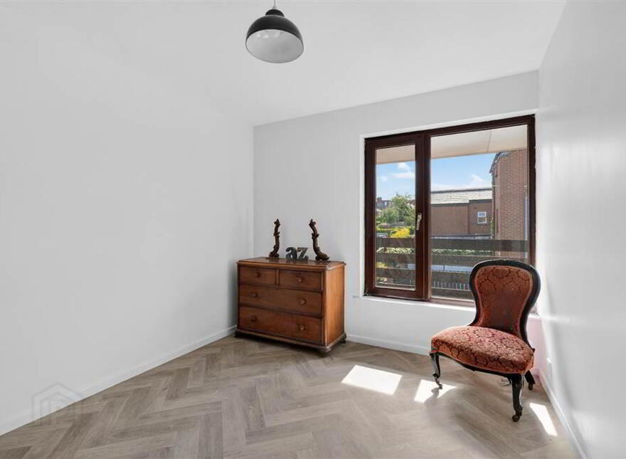 6 Colenso Court, Belfast, BT9 5AQ