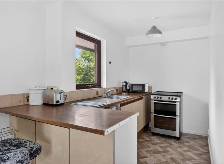 6 Colenso Court, Belfast, BT9 5AQ