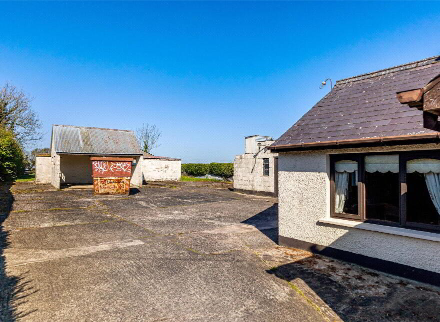 11 Shore Road, Ballinderry Upper, Lisburn, BT28 2LQ