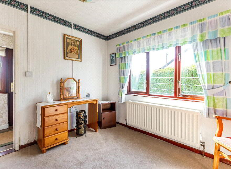11 Shore Road, Ballinderry Upper, Lisburn, BT28 2LQ