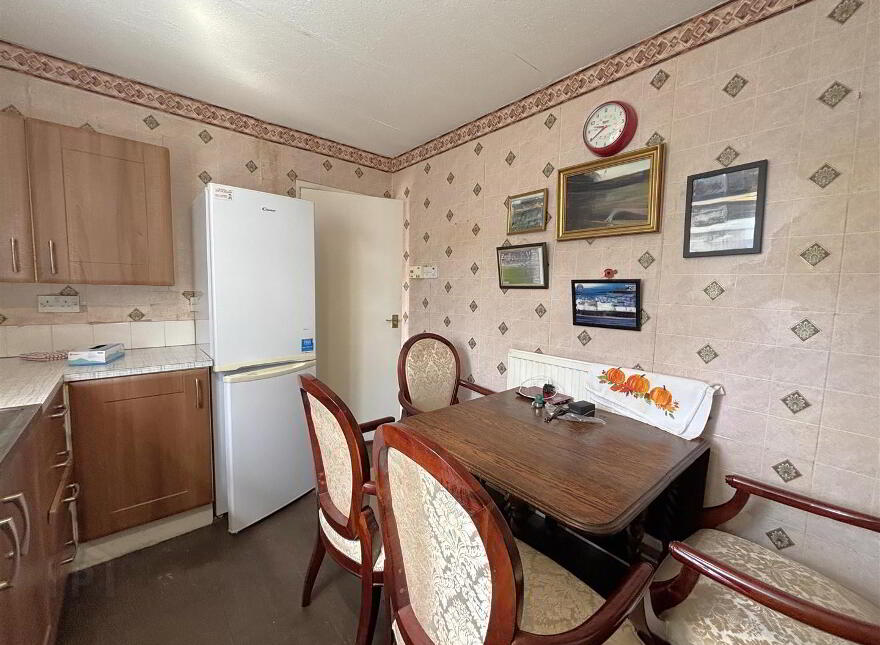 16 Wheatfield Drive, Belfast, BT14 7JW