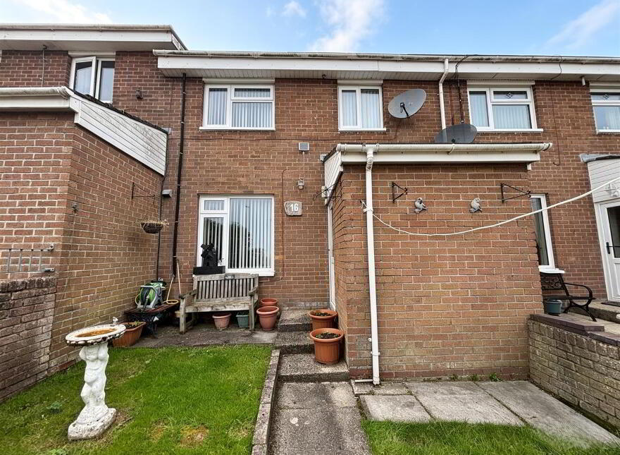 16 Wheatfield Drive, Belfast, BT14 7JW