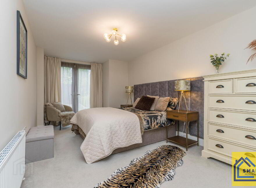 33 Byron Halt, Holywood, BT18 9JT