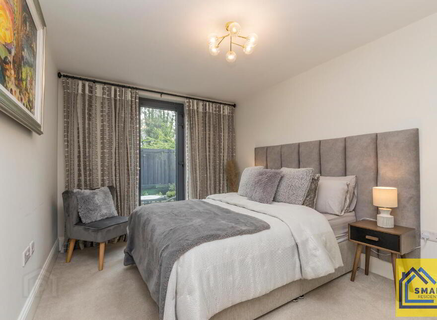 33 Byron Halt, Holywood, BT18 9JT