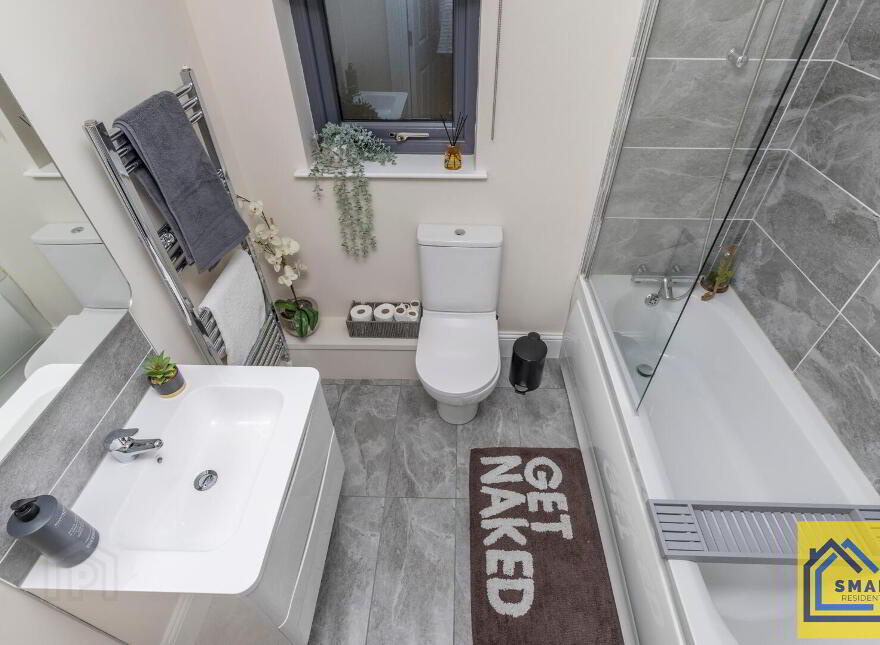 33 Byron Halt, Holywood, BT18 9JT