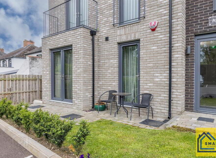 33 Byron Halt, Holywood, BT18 9JT