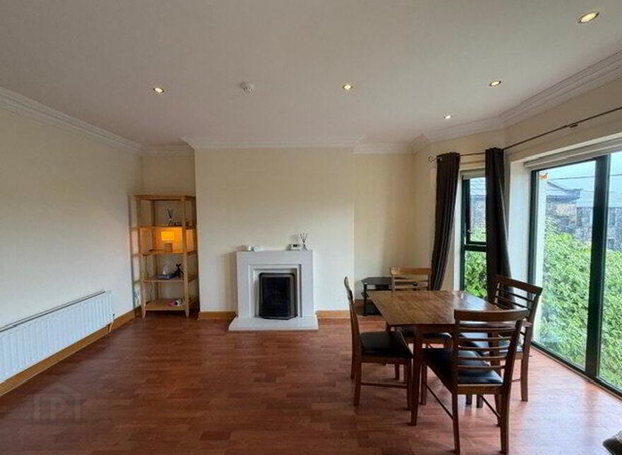 11 Stella Maris, Castle Hill, Carlingford, A91FC93