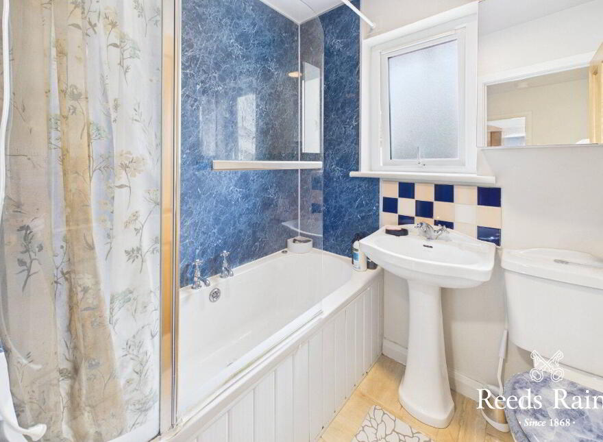 27 Kilwarlin Walk, Belvoir, Belfast, BT8 7EQ