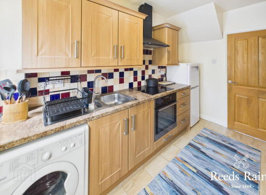 27 Kilwarlin Walk, Belvoir, Belfast, BT8 7EQ