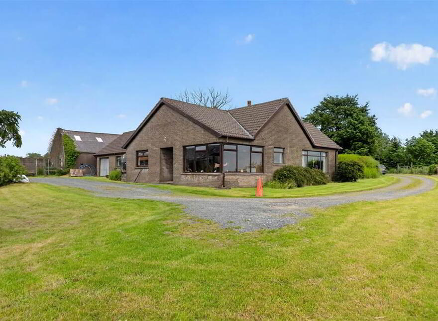 11 White Mountain Road, Lisburn, BT28 3QY